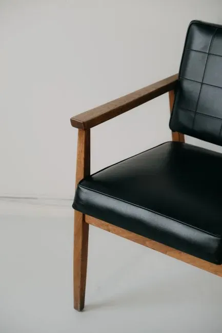 Mid-Century Modern Furniture, Particularly Seating (Image Credits: Pexels)