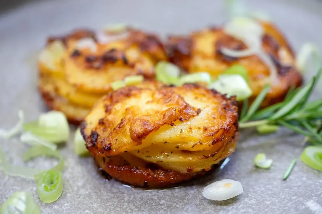 6. Scalloped Potatoes (Image Credits: Unsplash)