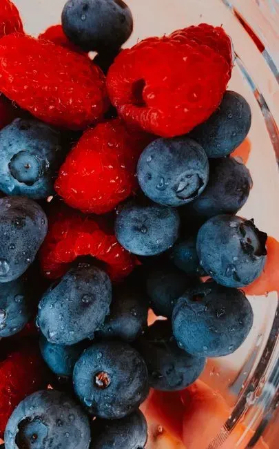 10. Berries Beyond Blueberries (Image Credits: Pexels)