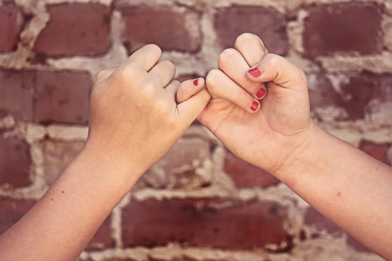 8. "I Promise" - Said Casually and Often (Image Credits: Pixabay)