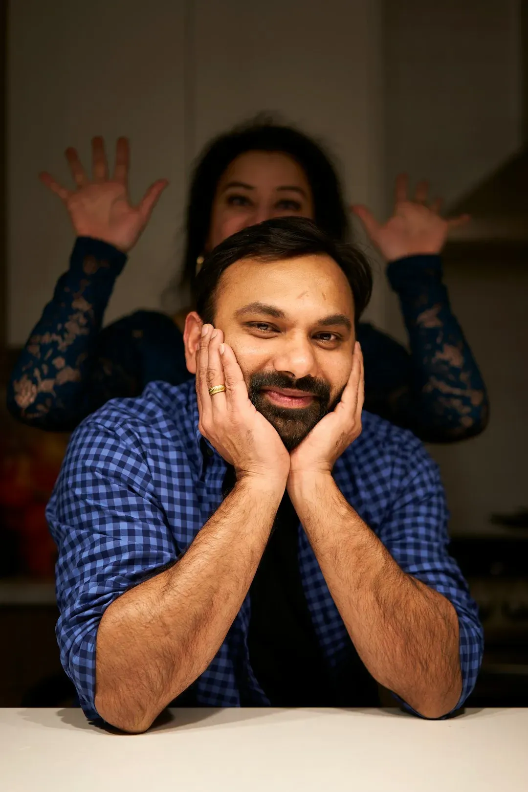 7. Sense of humor under stress (Image Credits: Unsplash)