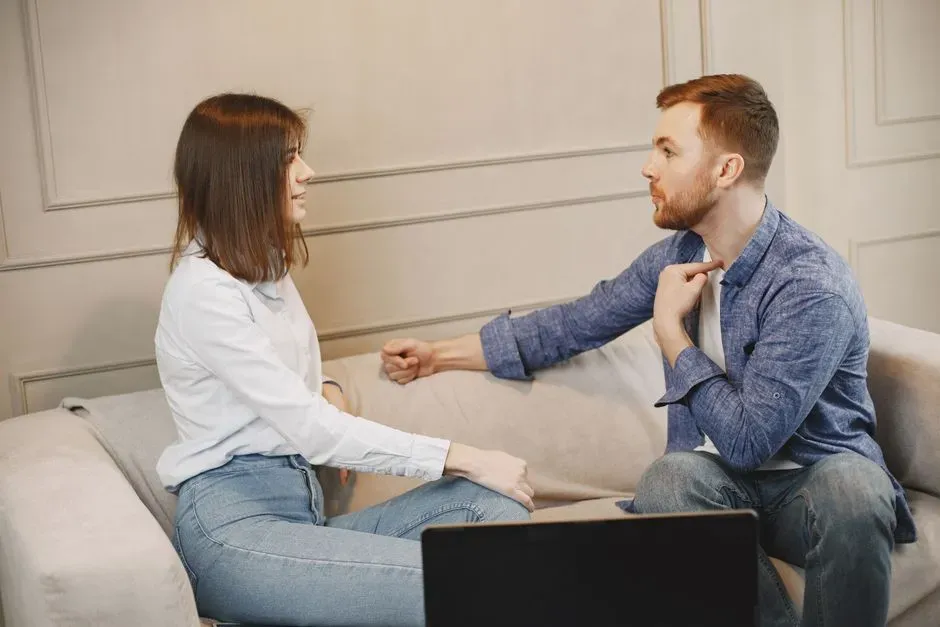 8. Make Important Shared Decisions Without Including Their Partner (Image Credits: Pexels)