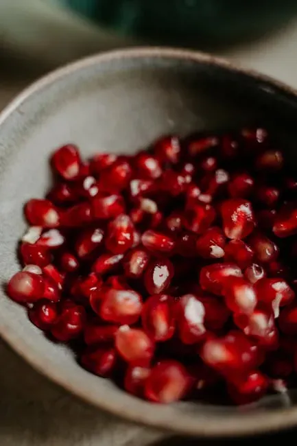 Pomegranate - Antioxidant Royalty (Image Credits: Pexels)