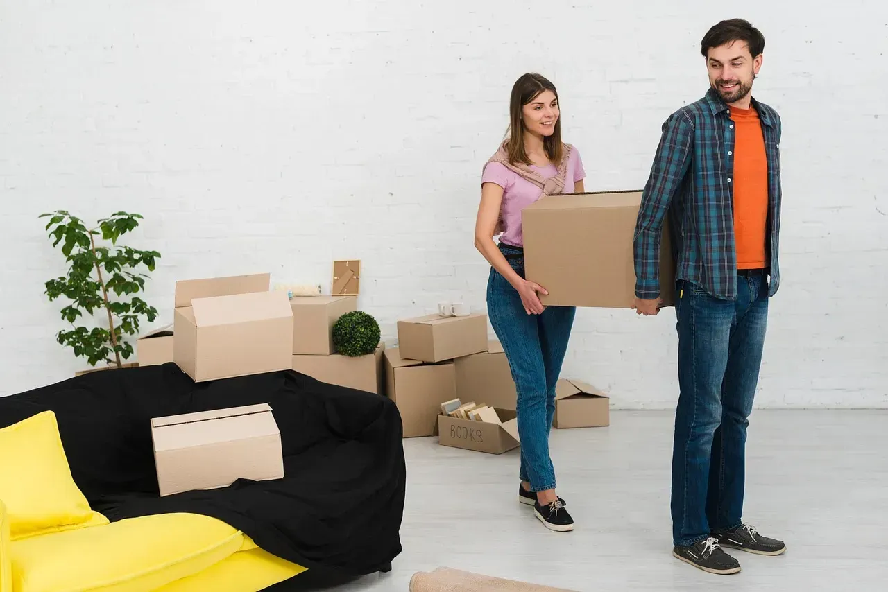 Living Apart Together Is Gaining Real Traction (Image Credits: Pixabay)