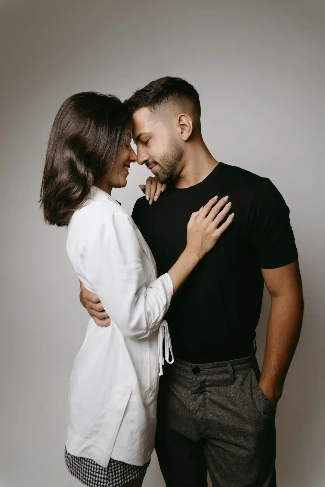 What Matchmakers Actually Look for Instead (Image Credits: Unsplash)