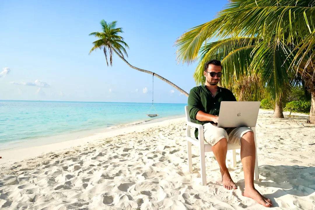 Freelancing quietly outpaces the traditional side gig (Image Credits: Unsplash)