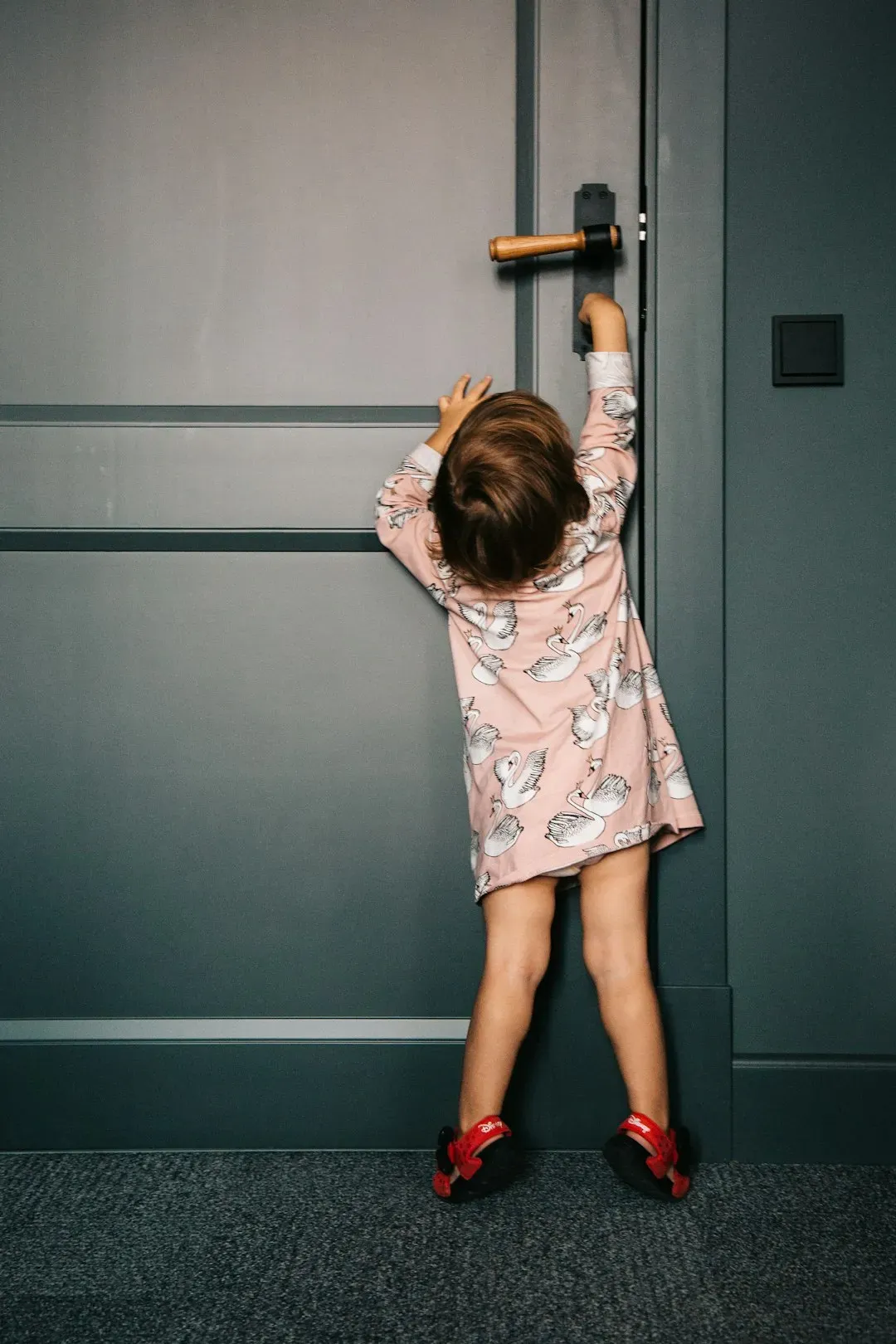 10. Strict Parent Boundaries and "Don't Interrupt Adults" (Image Credits: Unsplash)