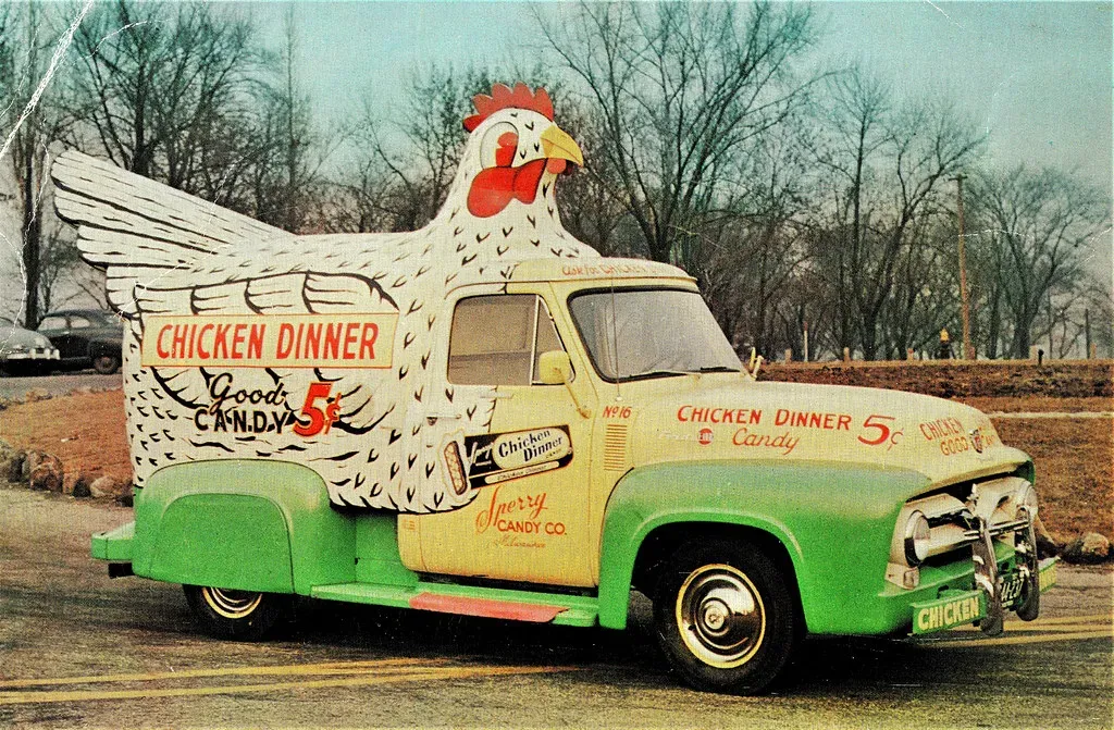 7. The Chicken Dinner Bar (1920s–1962) (aldenjewell, Flickr, <a href="https://creativecommons.org/licenses/by/2.0/" target="_blank" rel="noopener">CC BY 2.0</a>)