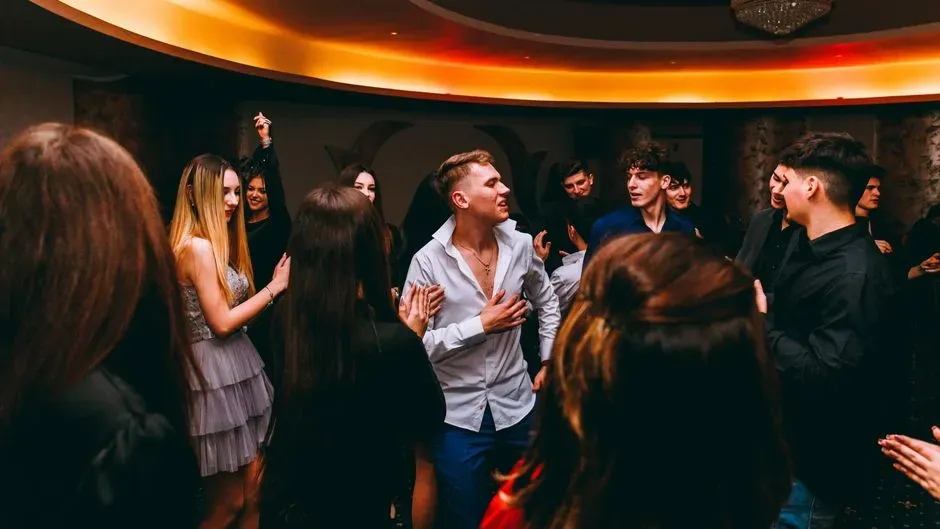 Ditching Traditional Dating Apps for In-Person Events (Image Credits: Pexels)