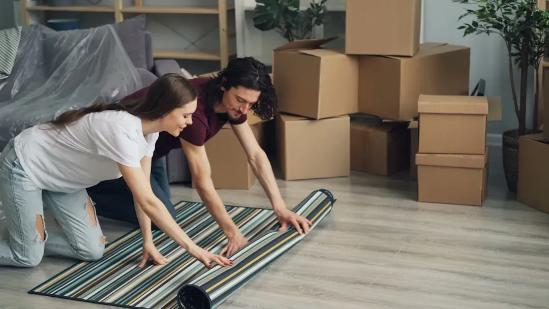 1. Moving in together now requires a financial plan, not just affection (Image Credits: Unsplash)