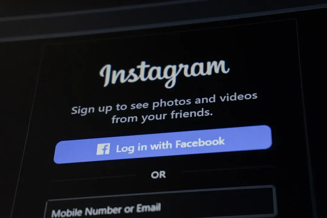 3. Maintaining Strong Social Connections (Image Credits: Unsplash)