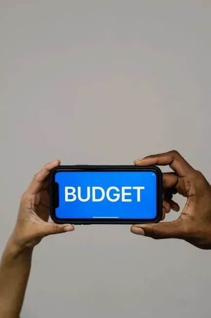 AI-driven apps learn spending patterns and adjust in real time (Image Credits: Pexels)