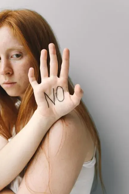 10. Limiting How Much Emotional Labor You Carry for Others (Image Credits: Pexels)