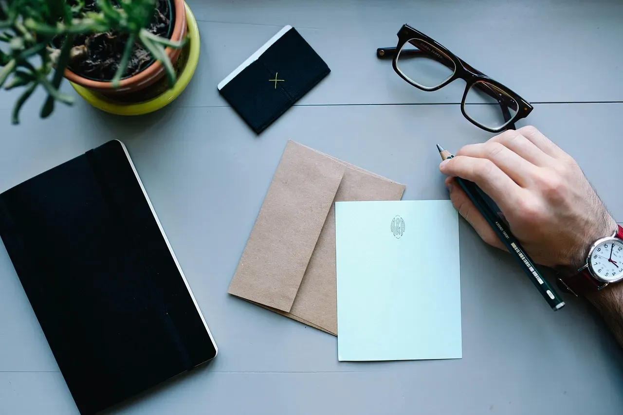 What the envelope system actually looks like (Image Credits: Pixabay)