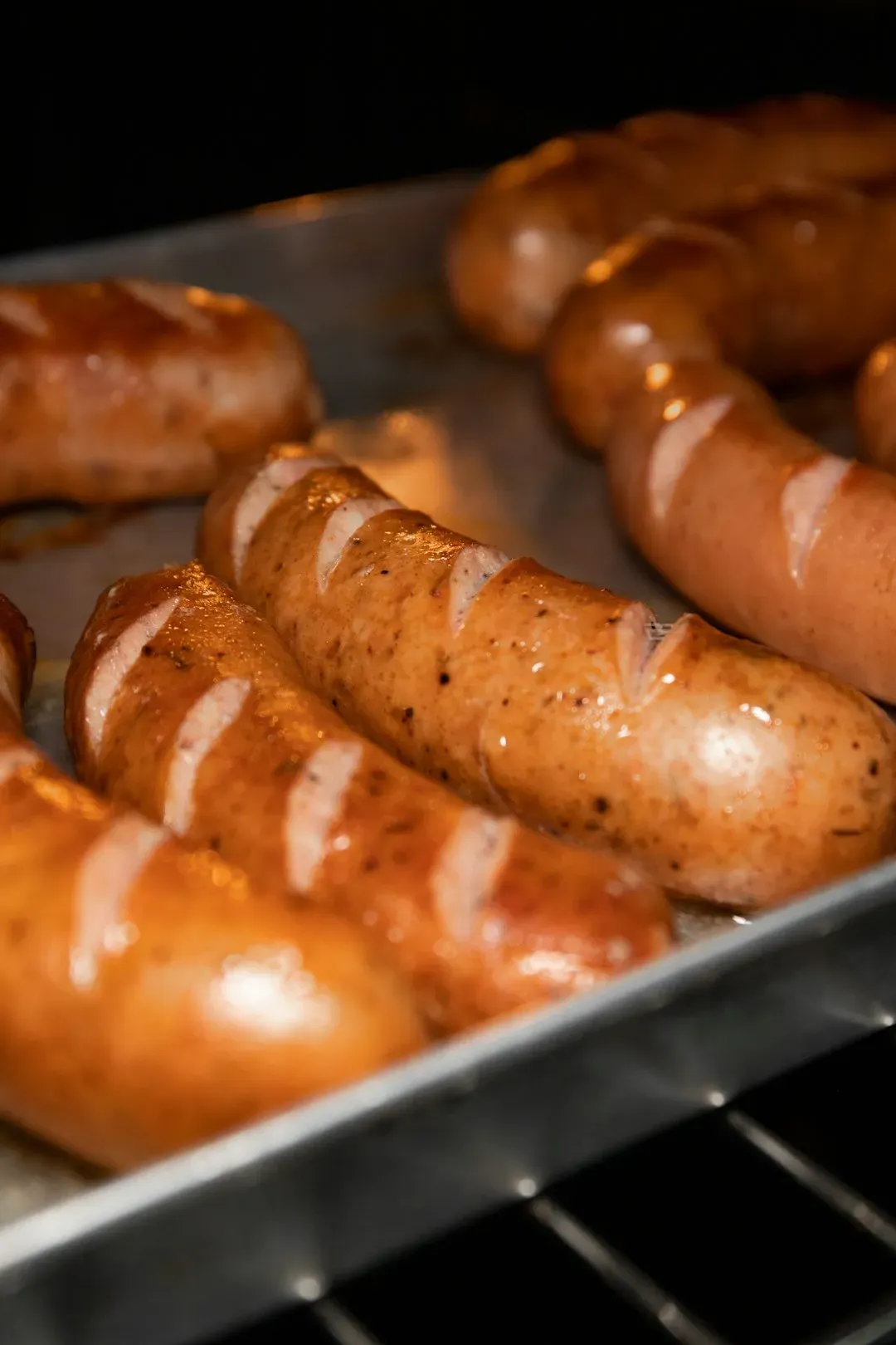 7. Sheet pan sausage and peppers (Image Credits: Unsplash)