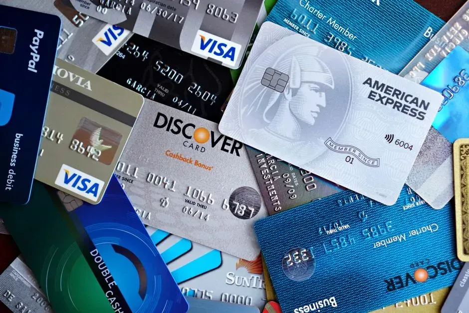 11. Skepticism toward buying anything on credit (Image Credits: Pexels)