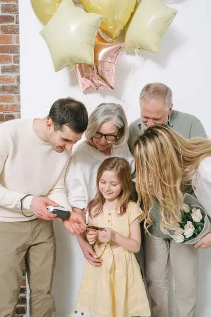1. Giving large sums of money to grandchildren or relatives (Image Credits: Pexels)