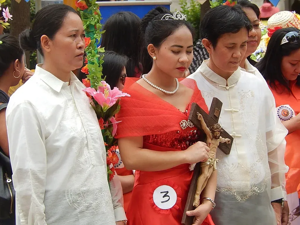 Fading Fast: The Religious Wedding Ceremony (mikecogh, Flickr, <a href="https://creativecommons.org/licenses/by-sa/2.0/" target="_blank" rel="noopener">CC BY-SA 2.0</a>)