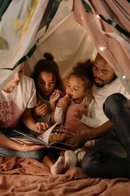 Keeping Family Stories Alive (Image Credits: Pexels)