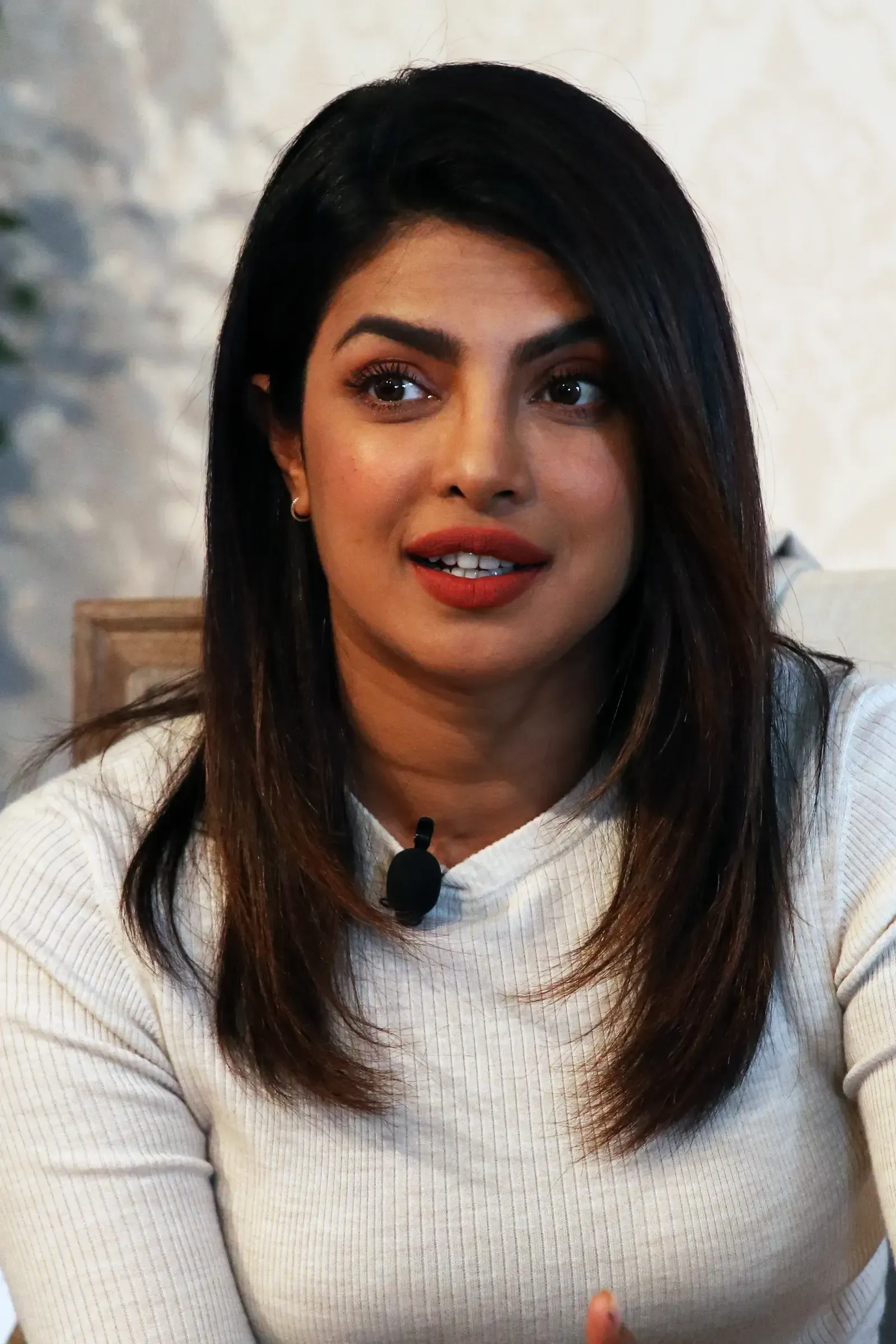 5. Priyanka Chopra and Nick Jonas (By Fuzheado, <a href="https://commons.wikimedia.org/w/index.php?curid=67607096" target="_blank" rel="noopener">CC BY-SA 4.0</a>)