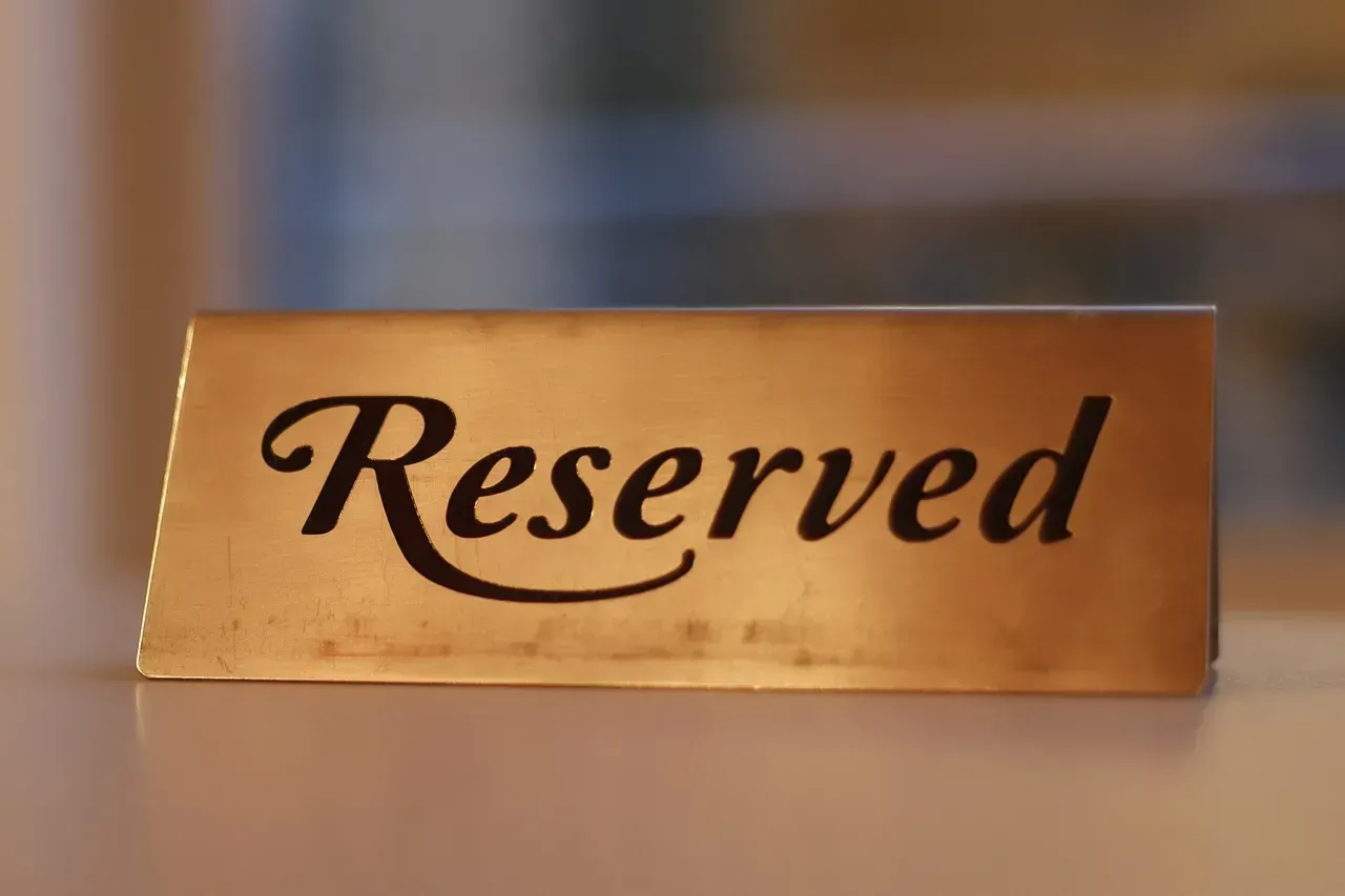 Ultra hyped reservation only restaurants (Image Credits: Pixabay)