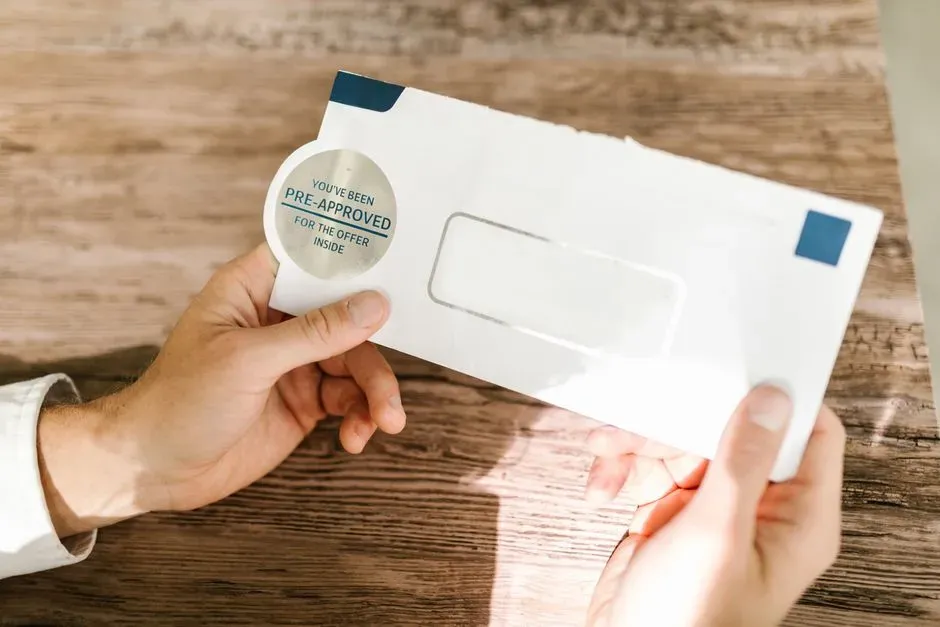 3. Avoiding bank statements and financial paperwork (Image Credits: Pexels)