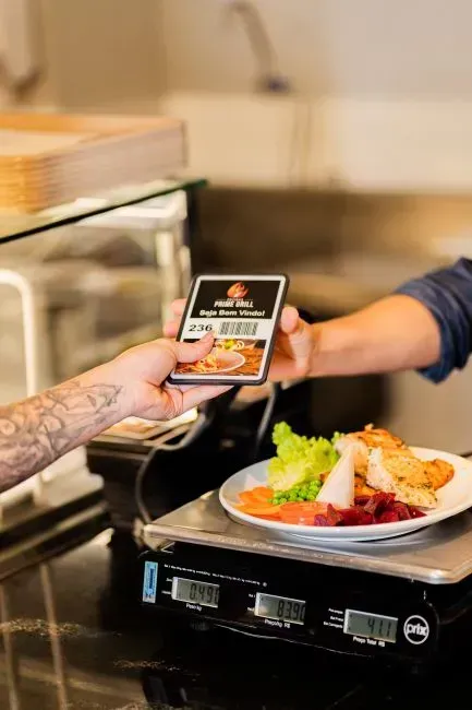 5. Shortchanging you at the deli scale or self checkout weigh station (Image Credits: Pexels)