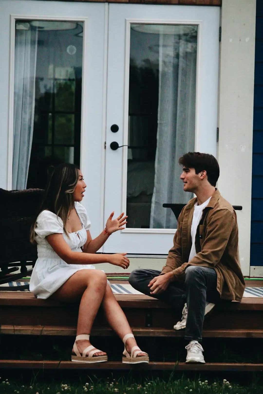4. You ask follow-up questions instead of moving on (Image Credits: Unsplash)