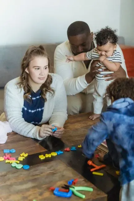 Childcare scheduling sparks its own set of disputes (Image Credits: Pexels)