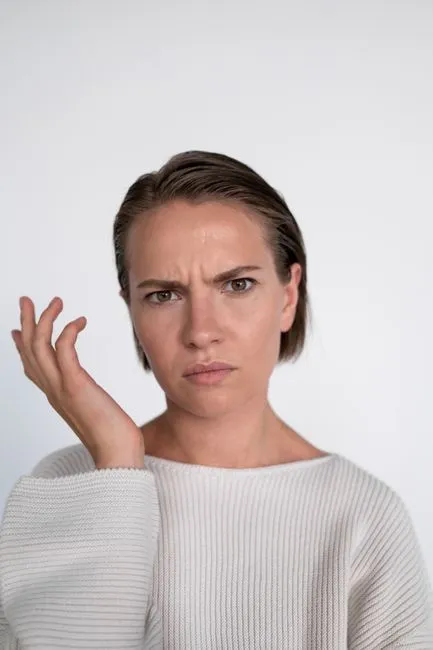 Healthy Skepticism as a Psychological Shield (Image Credits: Pexels)