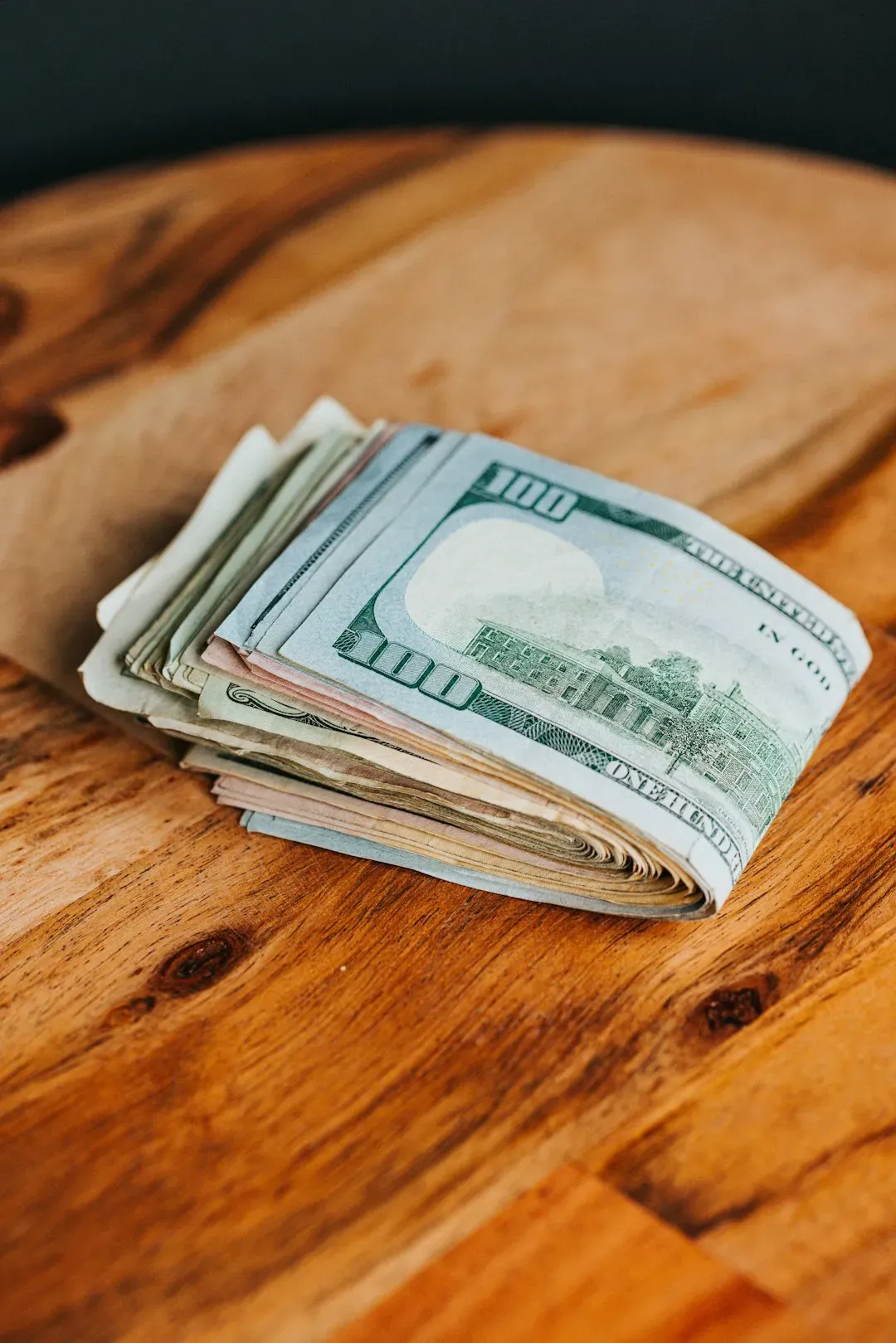 5. "I can get you a better price with cash" (Image Credits: Unsplash)