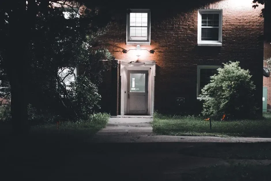 9. Excessive outdoor lighting at night (Image Credits: Pexels)