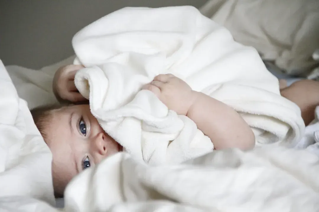 5. Weighted blankets and sleepers (Image Credits: Unsplash)
