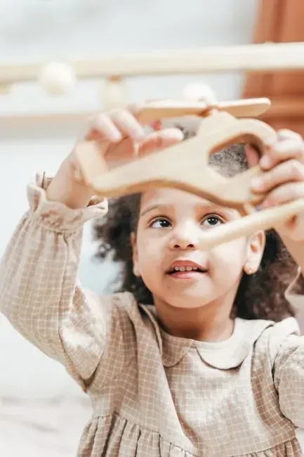 2. Helicopter Parenting and Over-Management (Image Credits: Pexels)