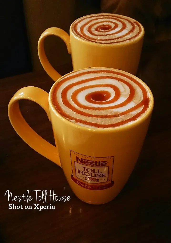 Coffee and orange (LIVENpix, Flickr, <a href="https://creativecommons.org/licenses/by-sa/2.0/" target="_blank" rel="noopener">CC BY-SA 2.0</a>)