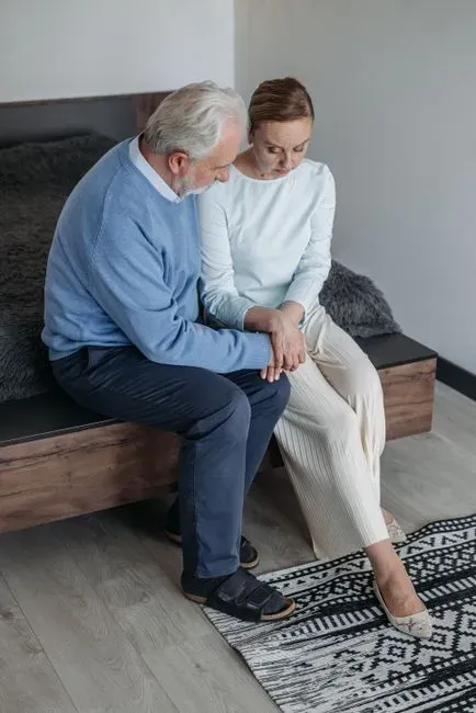 Staying Together at All Costs, Even When It's Unhealthy (Image Credits: Pexels)