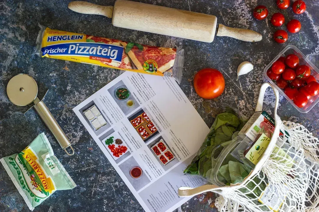 7. Keeping a landline-era recipe box instead of using apps (Image Credits: Unsplash)
