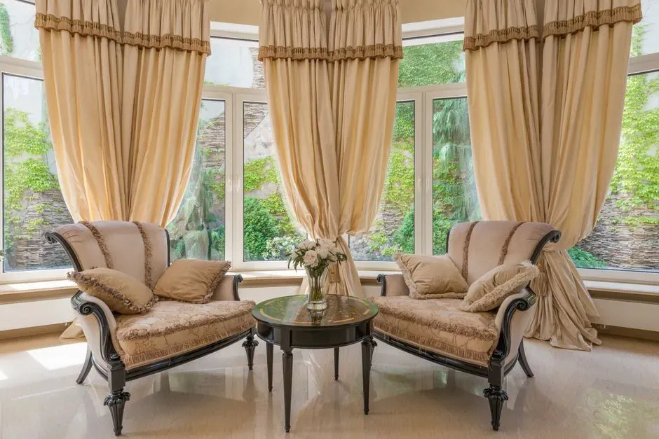 4. Thoughtful Use of Natural Materials and Texture (Image Credits: Pexels)
