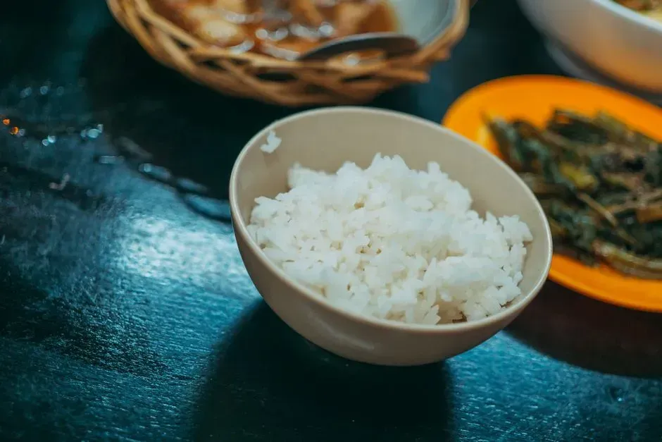 3. Reheating rice the wrong way (Image Credits: Pexels)