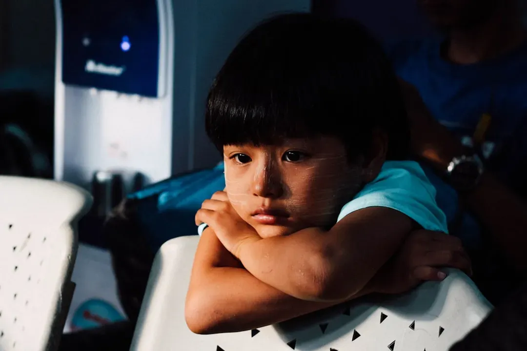 2. Dismissing Children's Emotions (Image Credits: Unsplash)