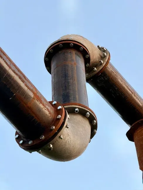 5. Cast iron or copper plumbing that's still in service (Image Credits: Pexels)
