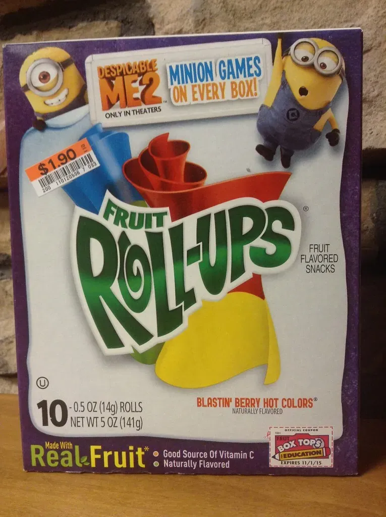 2. Fruit Roll-Ups: The Snack You Wore on Your Tongue (JeepersMedia, Flickr, <a href="https://creativecommons.org/licenses/by/2.0/" target="_blank" rel="noopener">CC BY 2.0</a>)