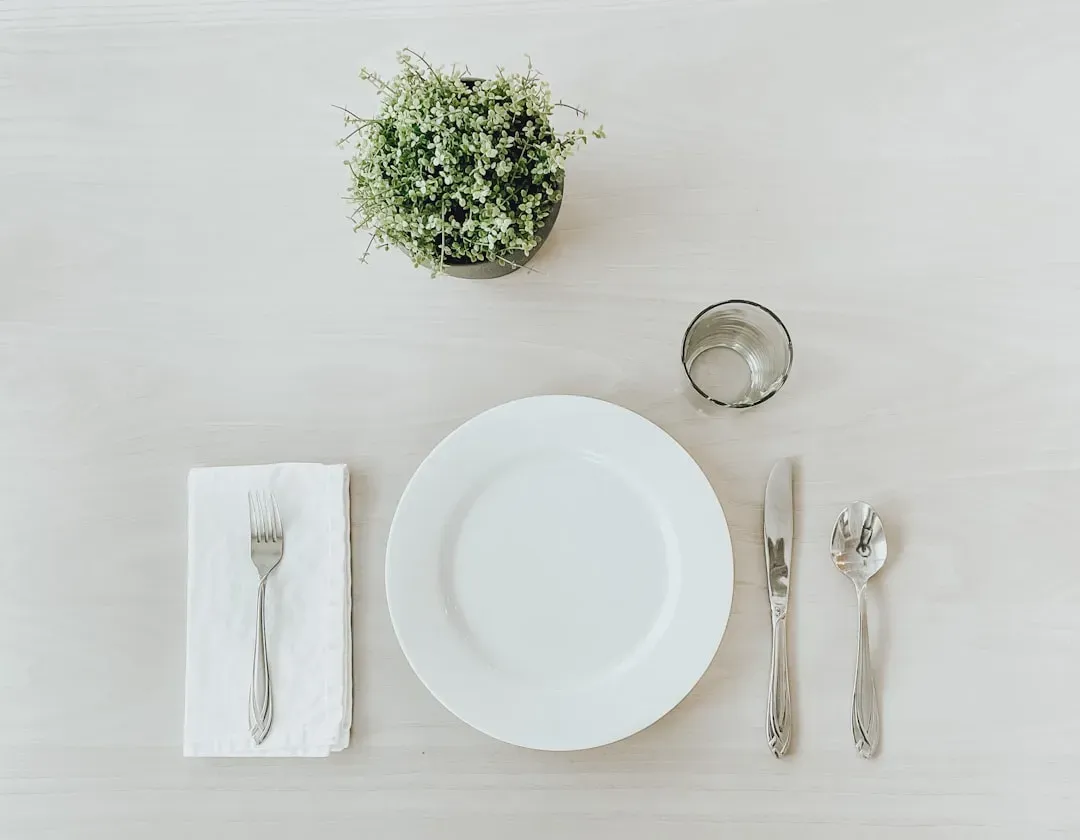 2. Setting the Table (Ages 4 to 5) (Image Credits: Unsplash)