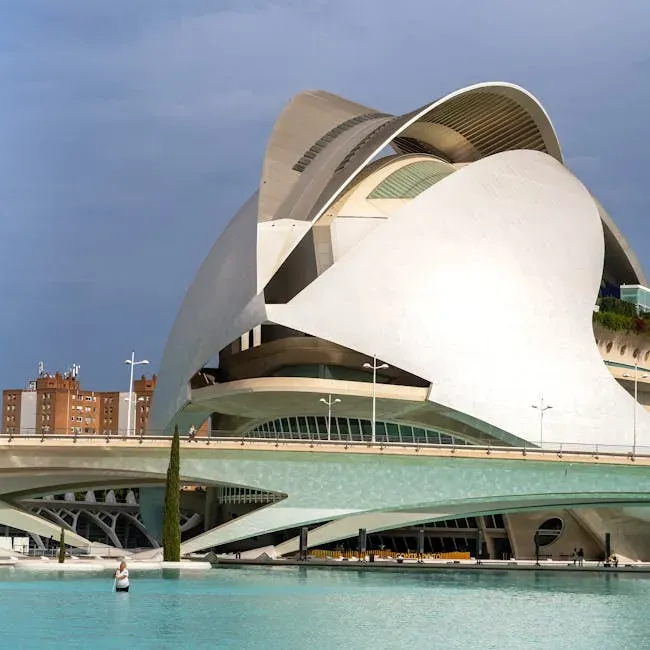 Spain (Valencia): Mediterranean Lifestyle Without the Inflated Price Tag (Image Credits: Pexels)