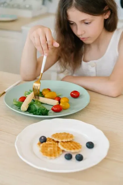 The link between pressure and picky eating (Image Credits: Pexels)