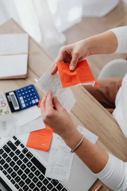 11. Asking for a receipt reprint for a purchase from weeks ago (Image Credits: Pexels)