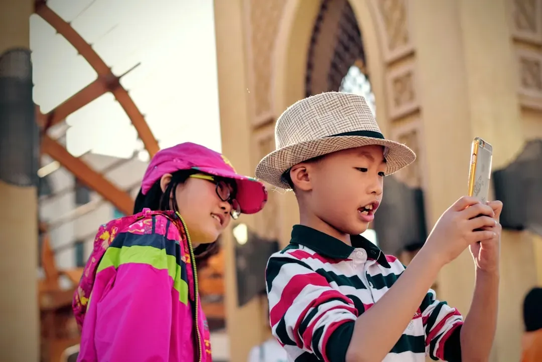 7. Letting Kids Use Devices at Full Volume Without Headphones (Image Credits: Unsplash)