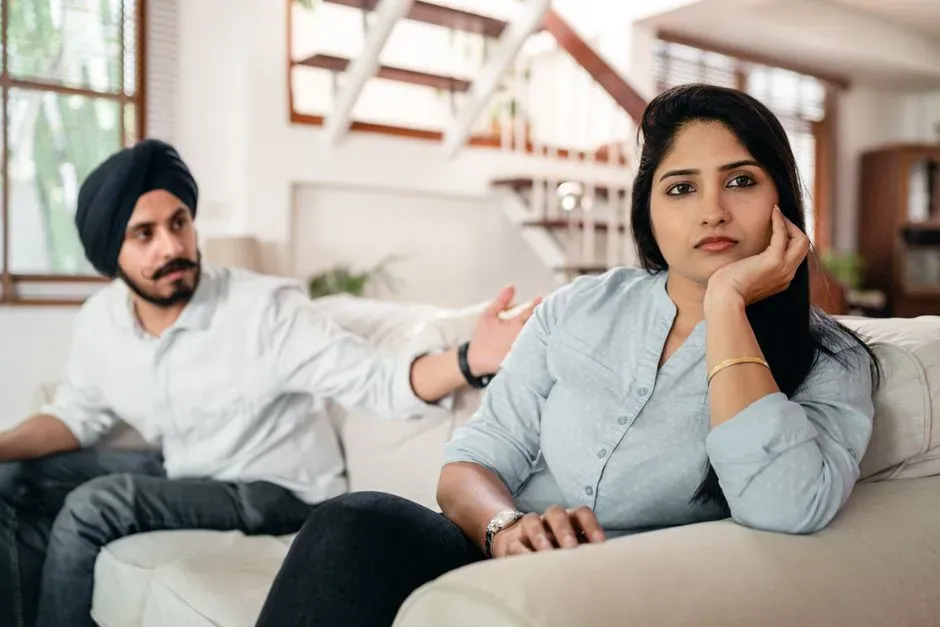 2. Chronic Criticism: Attacking the Person, Not the Problem (Image Credits: Pexels)