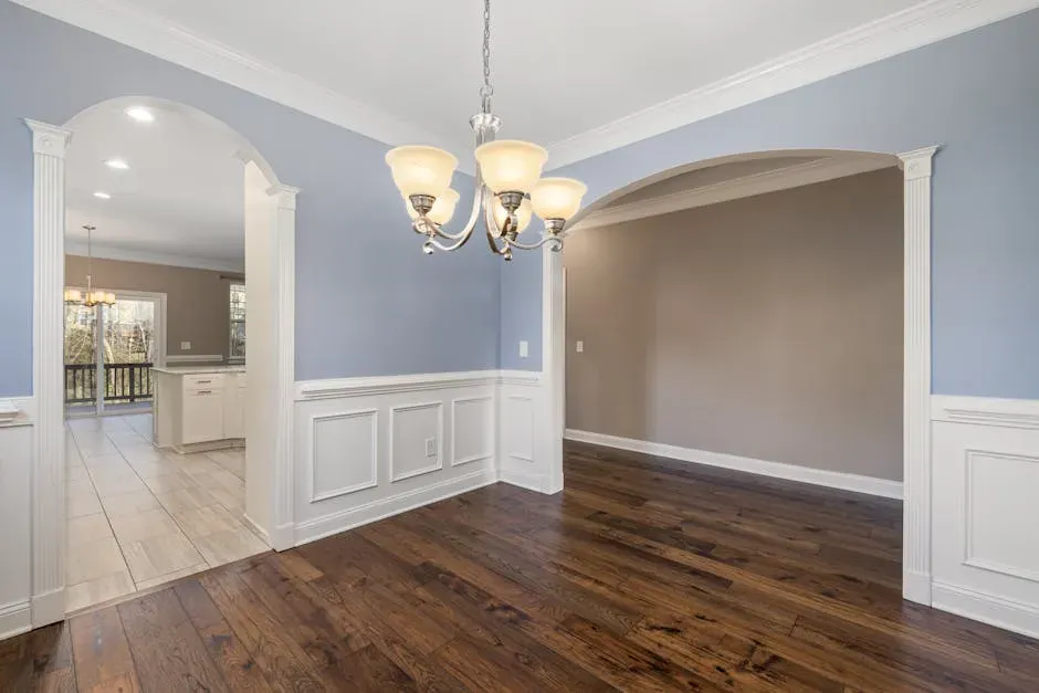 Archways and Interior Curved Details (Image Credits: Pexels)