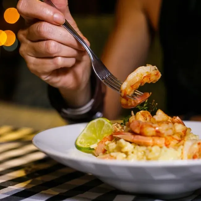 5. Shrimp and Grits in a Single Pan (Image Credits: Pexels)
